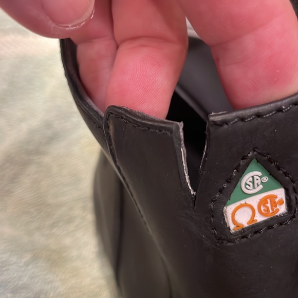 Red wing women’s zip up leather boots size 7D - Picture 10 of 10